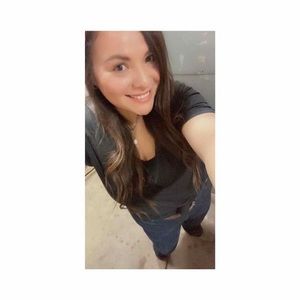 Meet your Posher, Michaela